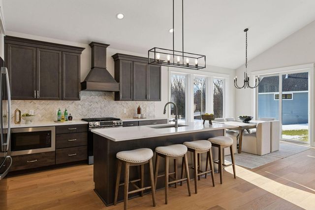 13091 13th Avenue S, Zimmerman, MN 55398