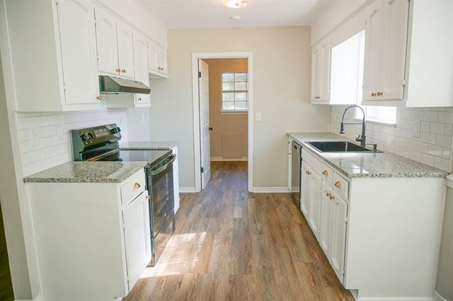 1301 Repoll Road, Mobile, AL 36695