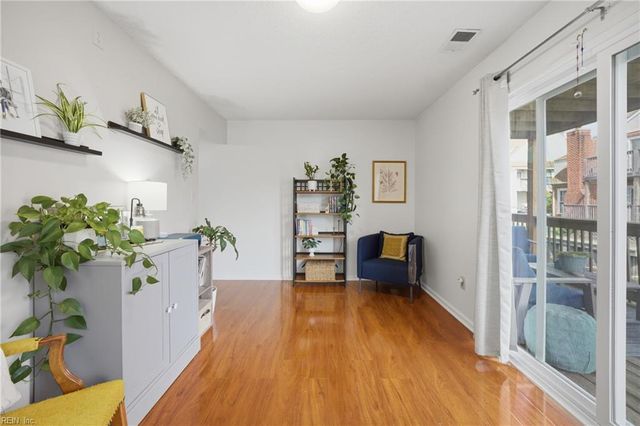 5104 Walkers Grant LN, Virginia Beach, VA 23455