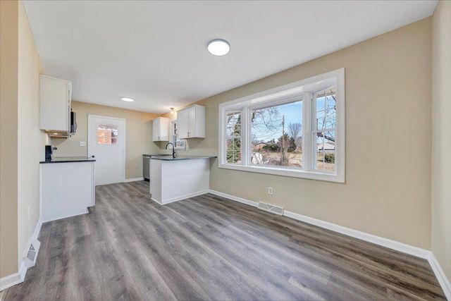 5809 Sierra DR, Roanoke, VA 24012