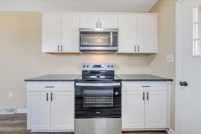 5809 Sierra DR, Roanoke, VA 24012