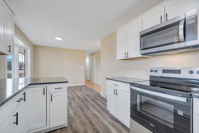 5809 Sierra DR, Roanoke, VA 24012