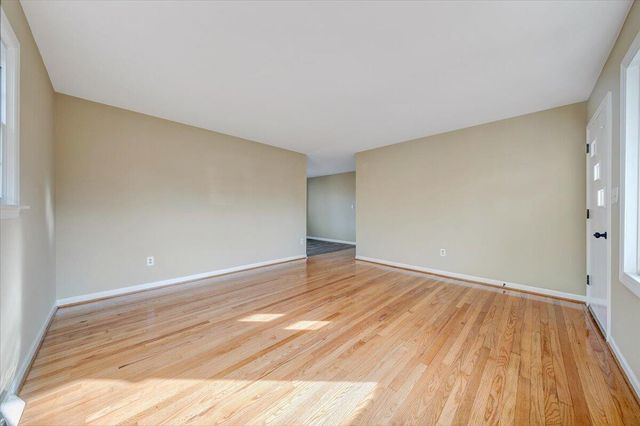 5809 Sierra DR, Roanoke, VA 24012