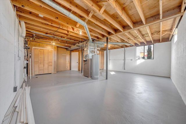 5809 Sierra DR, Roanoke, VA 24012