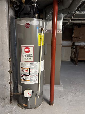 451 Lakeview Park, Rochester, NY 14613