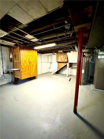 451 Lakeview Park, Rochester, NY 14613