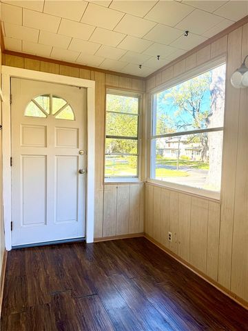 451 Lakeview Park, Rochester, NY 14613