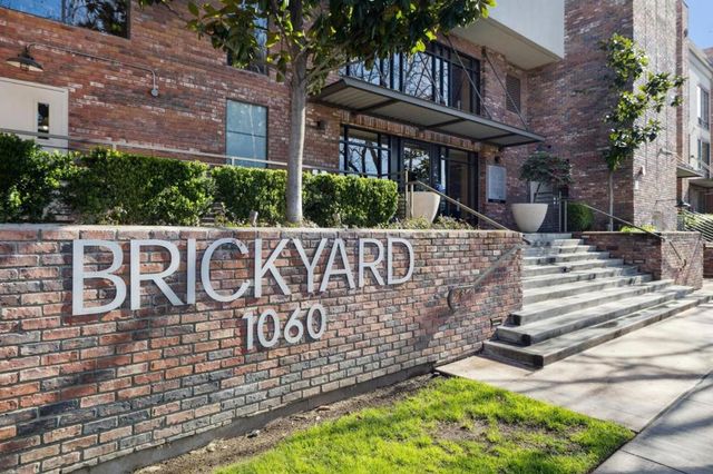 1060 S 3rd Street 311, San Jose, CA 95112