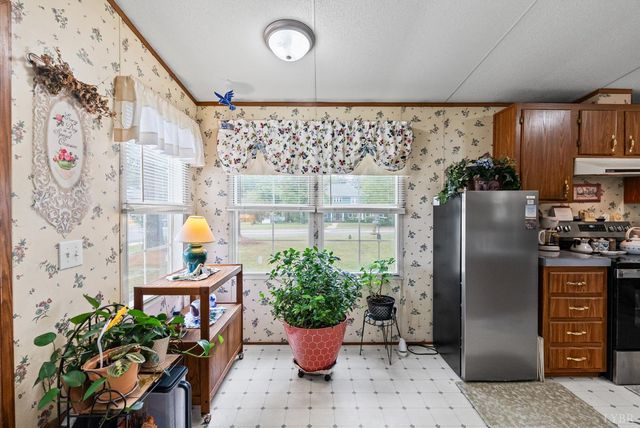 1289 Confederate Boulevard, Appomattox, VA 24522