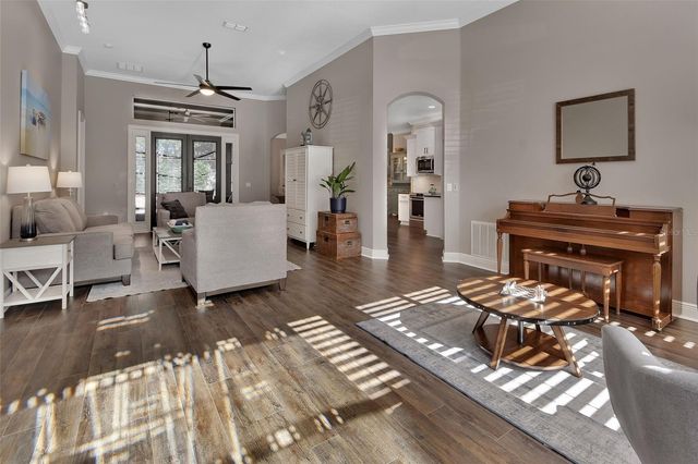 410 THOROUGHBRED WAY, Deland, FL 32724