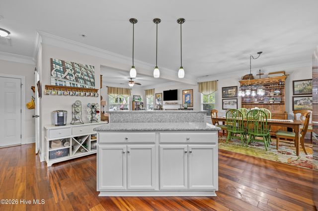 178 Heritage Way, Hampstead, NC 28443