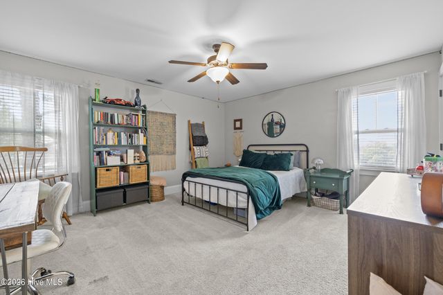 178 Heritage Way, Hampstead, NC 28443