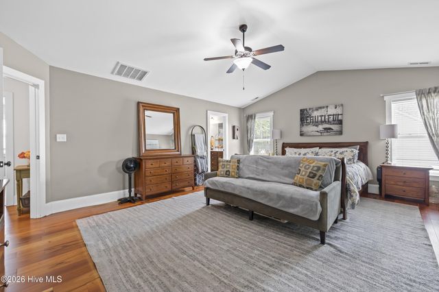 178 Heritage Way, Hampstead, NC 28443