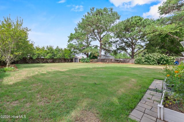 178 Heritage Way, Hampstead, NC 28443