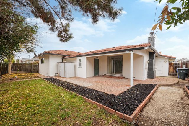 6920 Maita Cir, Sacramento, CA 95820