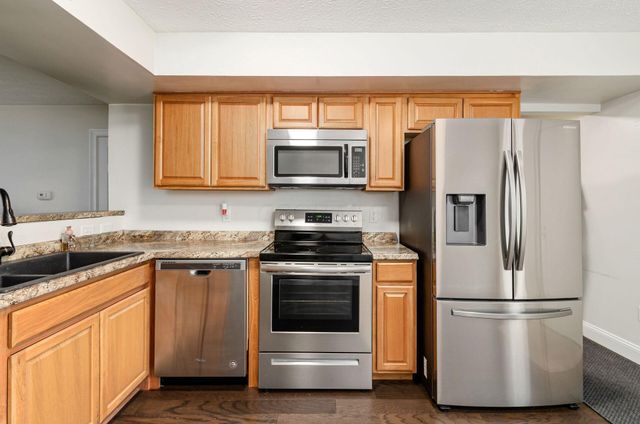 3238 Summertime Court, 14, Columbus, OH 43221