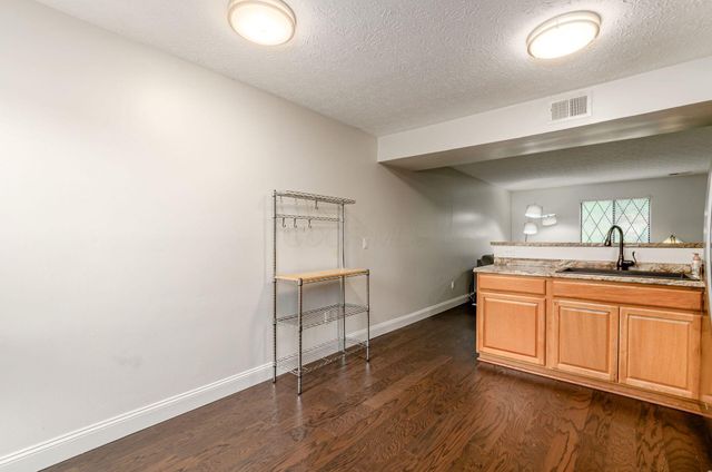 3238 Summertime Court, 14, Columbus, OH 43221