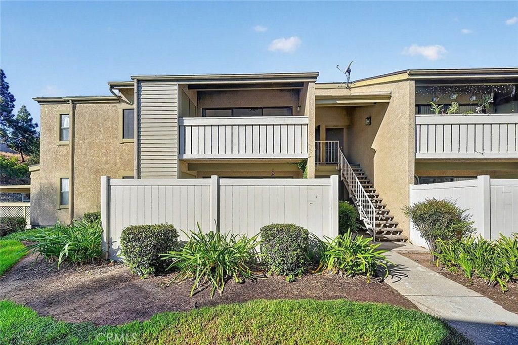 10 Country Mile Road, Pomona, CA 91766 — exterior