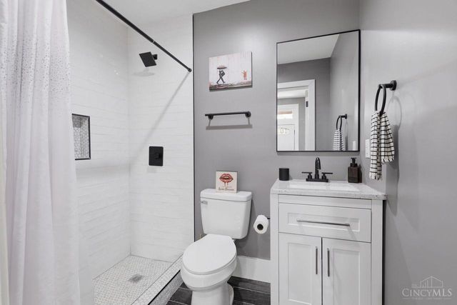 4607 Erie Avenue, Cincinnati, OH 45227