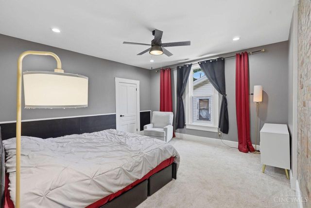 4607 Erie Avenue, Cincinnati, OH 45227