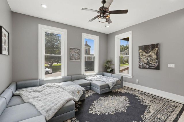 4607 Erie Avenue, Cincinnati, OH 45227