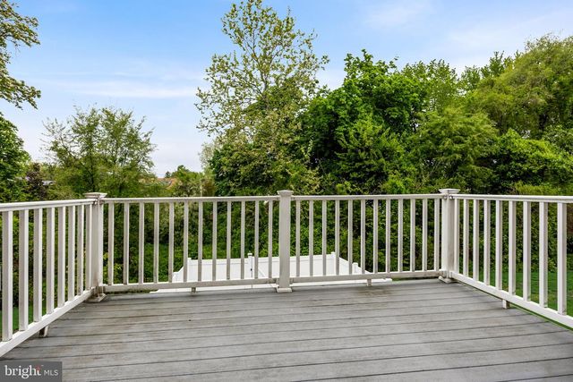 70 BENFORD, Edgewater Park, NJ 08010