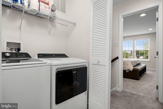 70 BENFORD, Edgewater Park, NJ 08010