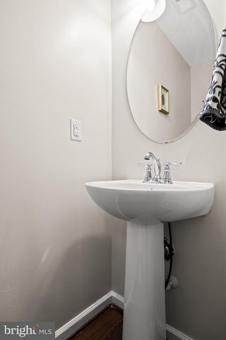 70 BENFORD, Edgewater Park, NJ 08010