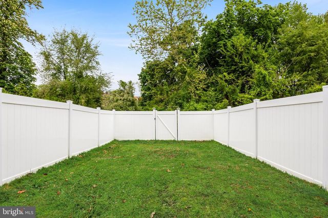 70 BENFORD, Edgewater Park, NJ 08010