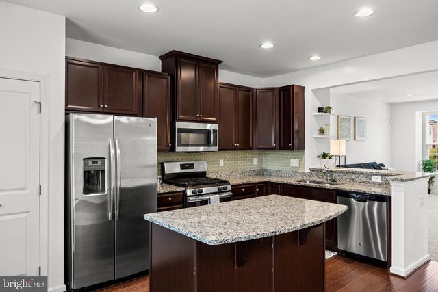 70 BENFORD, Edgewater Park, NJ 08010