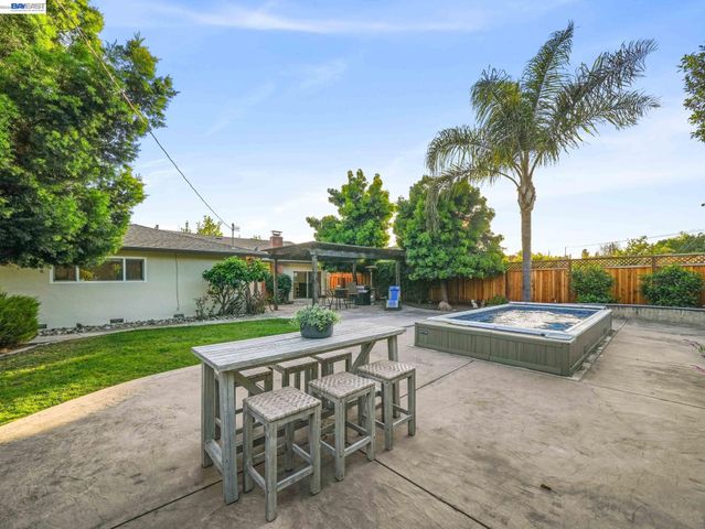 38228 Hastings St, Fremont, CA 94536
