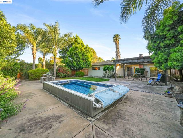 38228 Hastings St, Fremont, CA 94536