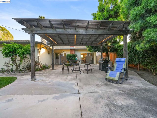 38228 Hastings St, Fremont, CA 94536