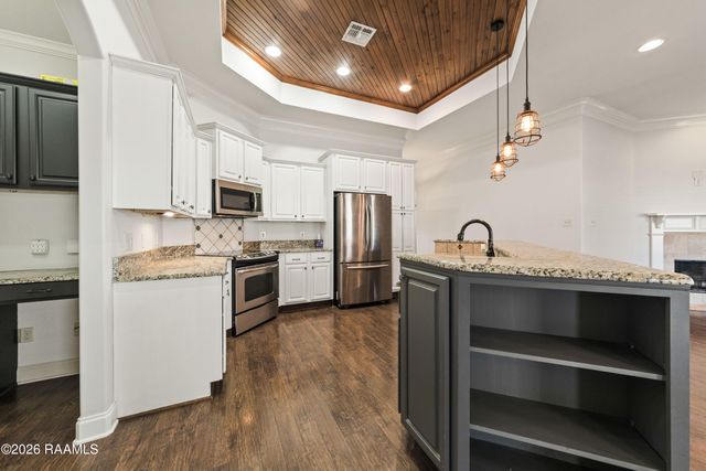 102 Crenshaw Drive, Lafayette, LA 70508