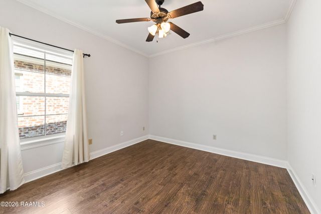 102 Crenshaw Drive, Lafayette, LA 70508