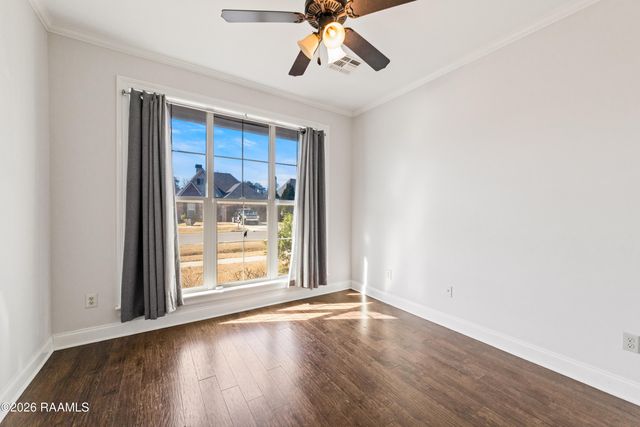 102 Crenshaw Drive, Lafayette, LA 70508