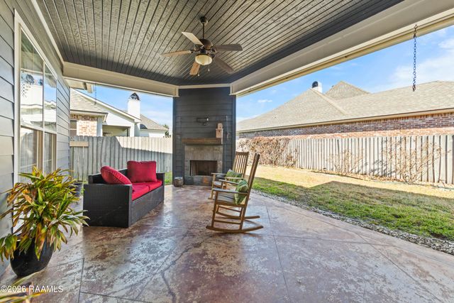 102 Crenshaw Drive, Lafayette, LA 70508