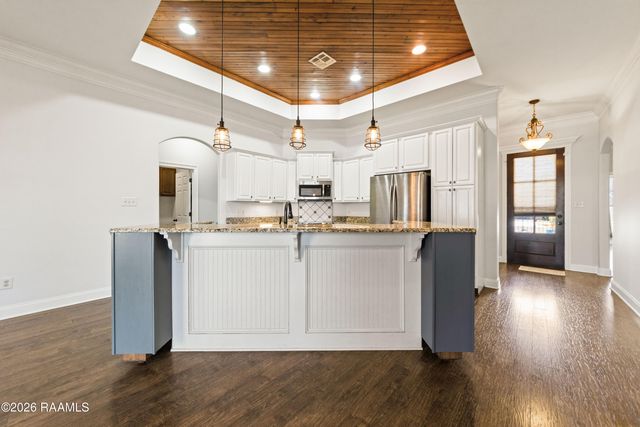 102 Crenshaw Drive, Lafayette, LA 70508