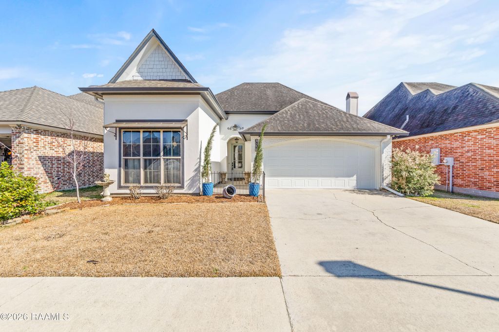 102 Crenshaw Drive, Lafayette, LA 70508