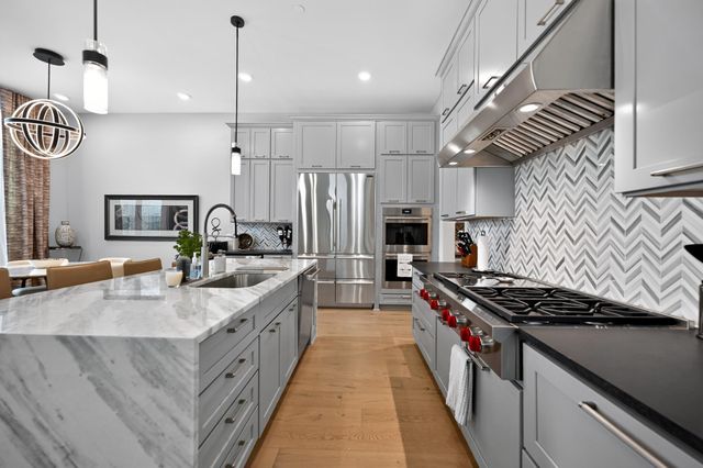 4208 Endurance WAY, Austin, TX 78731