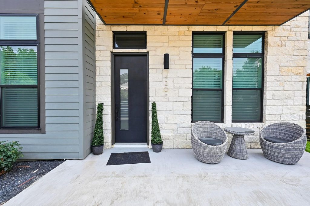 4208 Endurance WAY, Austin, TX 78731