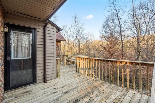 7022 Plott Road, Charlotte, NC 28215