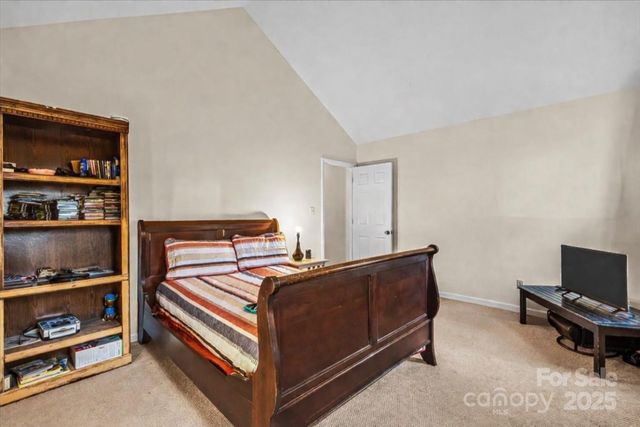 7022 Plott Road, Charlotte, NC 28215