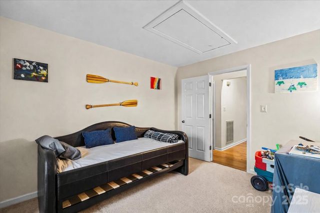 7022 Plott Road, Charlotte, NC 28215