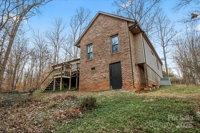 7022 Plott Road, Charlotte, NC 28215