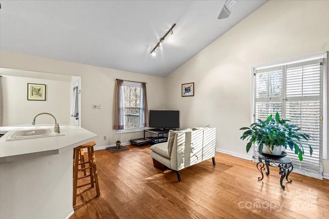 7022 Plott Road, Charlotte, NC 28215