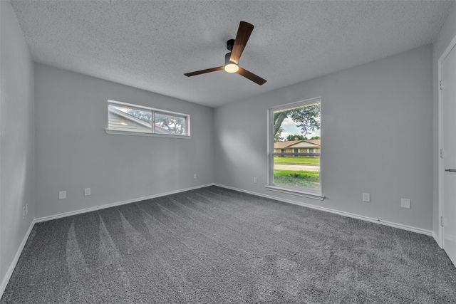3011 Portsmouth Drive, Mesquite, TX 75149