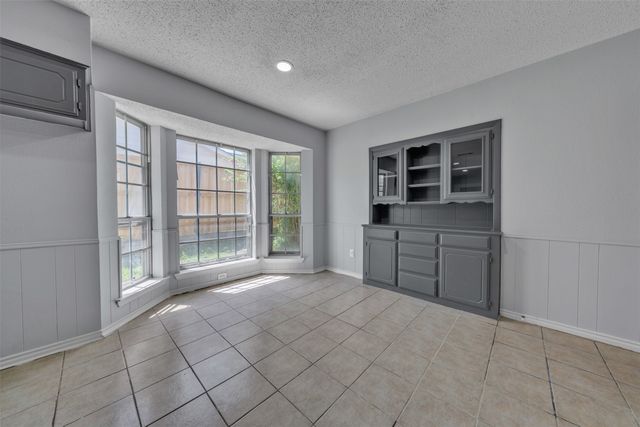 3011 Portsmouth Drive, Mesquite, TX 75149