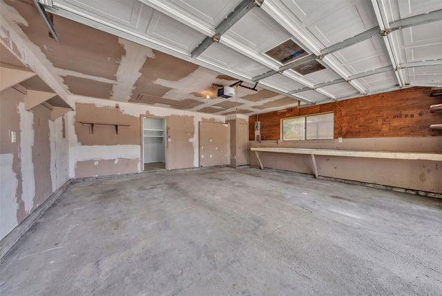 3011 Portsmouth Drive, Mesquite, TX 75149