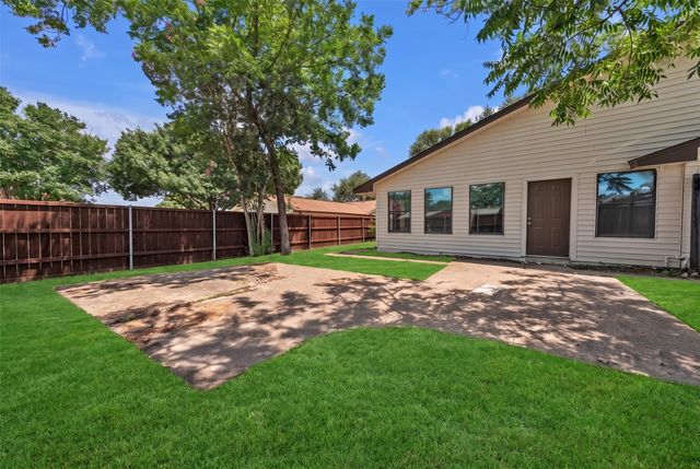 3011 Portsmouth Drive, Mesquite, TX 75149